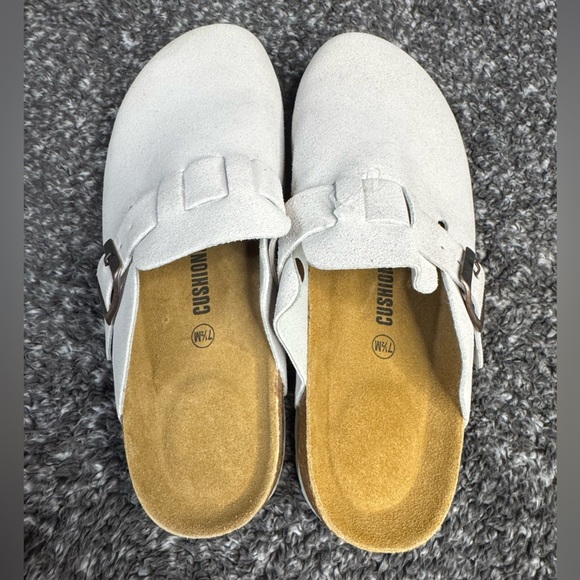 Women's Sand Mules - Picture 3 of 3